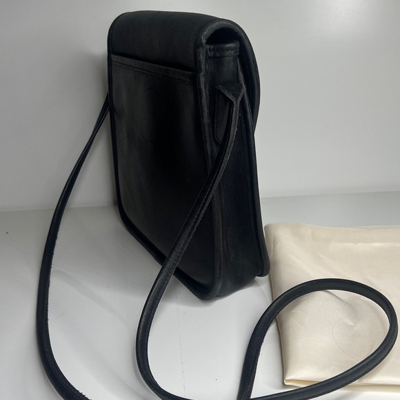Coach Lindsay Black Leather Crossbody Bag - Picture 4 of 12